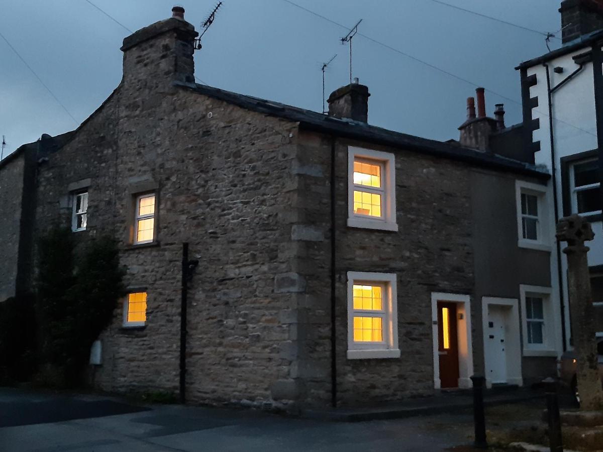 Lychgate Cottage Settle Exterior photo